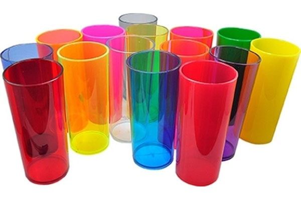 Poliestireno, materia prima de plásticos